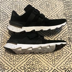 Sorel Kinetic Lite Strap Sneaker - Women's Black